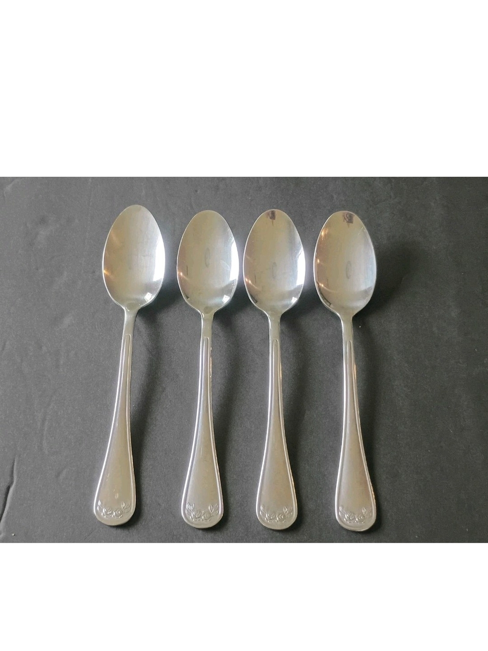 Hampton Silversmiths PROVENCE Stainless 4 Soup Spoons Glossy  8"